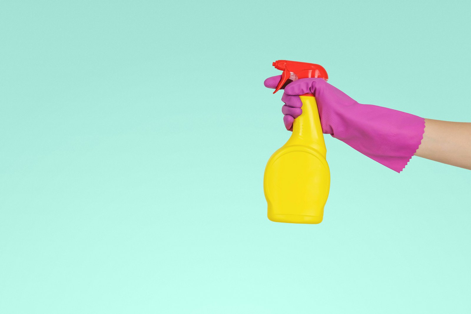 Floor cleaning and polishing service in Kuwait