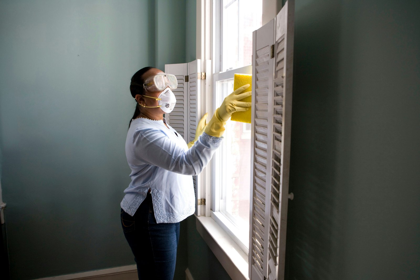 House cleaning services in Kuwait for homes villas and residential properties
