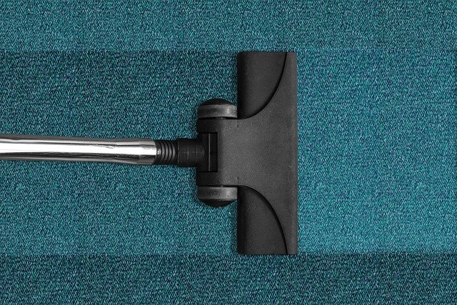 Vacuum cleaning equipment for professional cleaning services in Kuwait